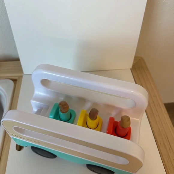 Lovevery Wooden Toy Bus with Colorful Pegs From Realistic Play Kit 19-21+ months - Picture 2 of 6